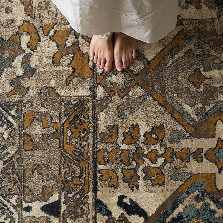 楽天市場】ラグ ラグマット ウィルトン織 幾何学模様 エジプト製 約