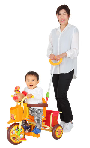 楽天市場】三輪車 わくわくアンパンマンごうピース おでかけ三輪車