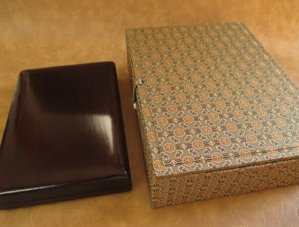 楽天市場】麻子抗端渓硯【長方硯(6吋)】(定価18700円 SU 木箱入