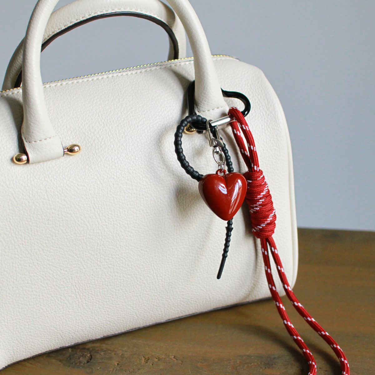 楽天市場】【5%オフクーポン◇0のつく日】ぷっくりハート パラコード