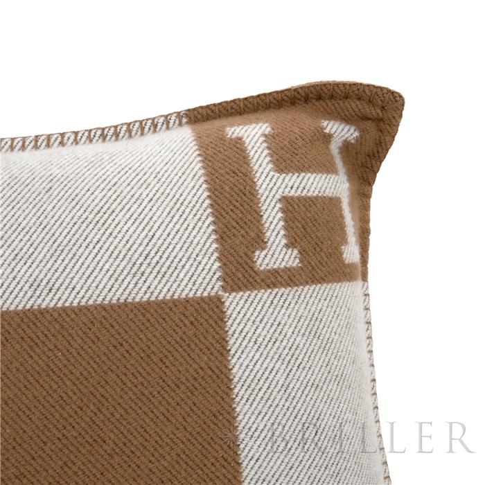 楽天市場】エルメス クッション アヴァロン PM エクリュ / キャラメル