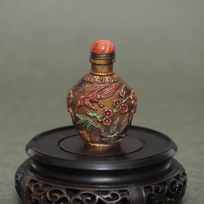 楽天市場】梅に鳥の華麗な世界鼻煙壺180106鼻煙壷 鼻煙壺 中国 芸術