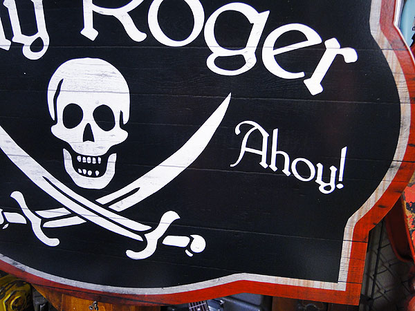 楽天市場】海賊マーク パブサイン U.S.ヘヴィースチールサイン 看板