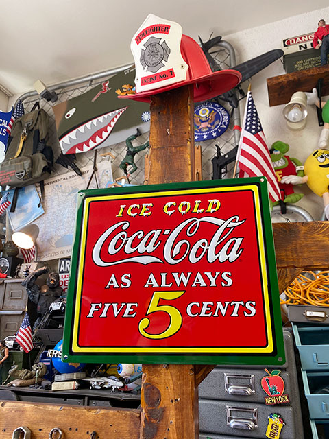 楽天市場】コカ・コーラ エンボスティンサイン （オールウェイズ5