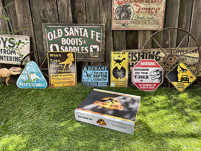 楽天市場】ジュラシックワールド メタルワーニングサイン コレクション