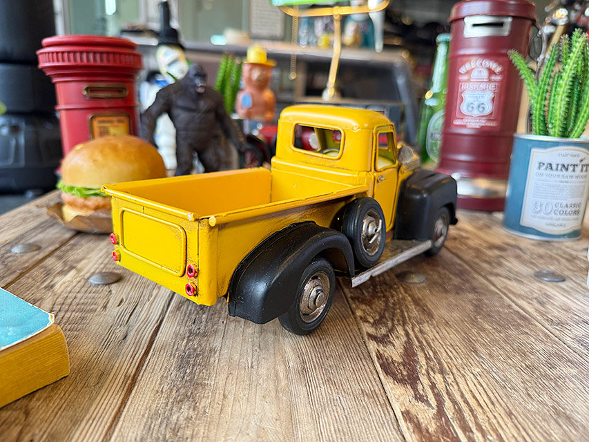 楽天市場】昔のピックアップトラック ブリキオブジェ Mサイズ