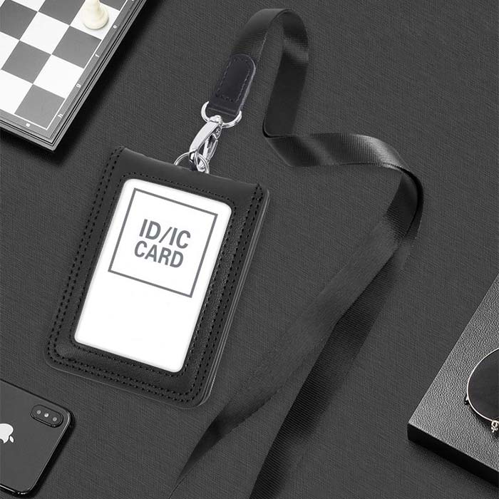 楽天市場】ビジネス 定期入れ ネックストラップ付 カードケース 本革