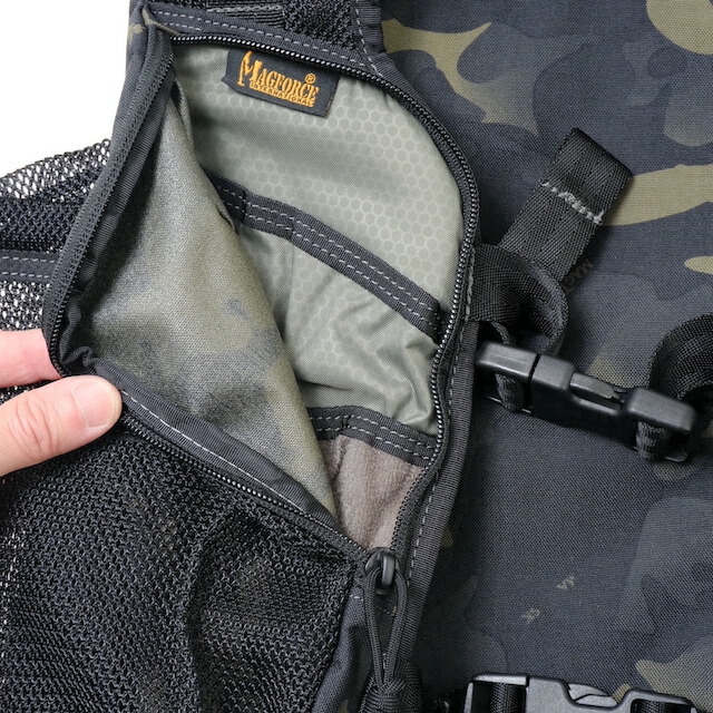 楽天市場】MAGFORCE（マグフォース）Hiker Stealth Backpack [MFA-7115