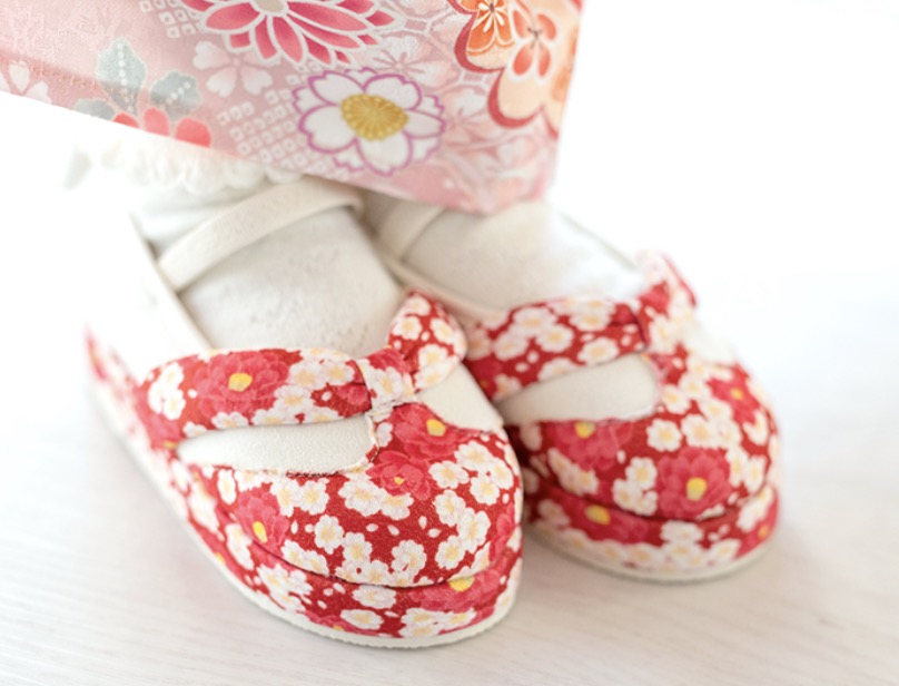 楽天市場】超目玉 花柄鼻緒のスリッポン 七五三 草履風 3歳 5歳 女児