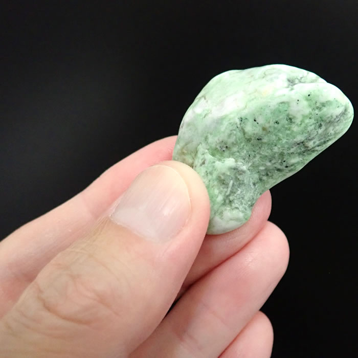 楽天市場】【 一点物 】 糸魚川翡翠 漂石 19.5g 新潟県糸魚川市産