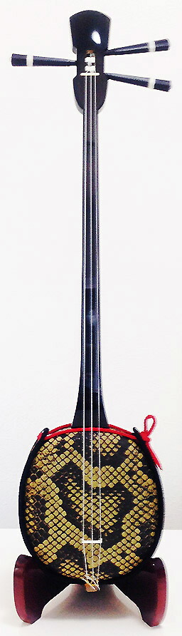 楽天市場】【中型三線】初心者向け中型三線15点セット（特別ご奉仕品