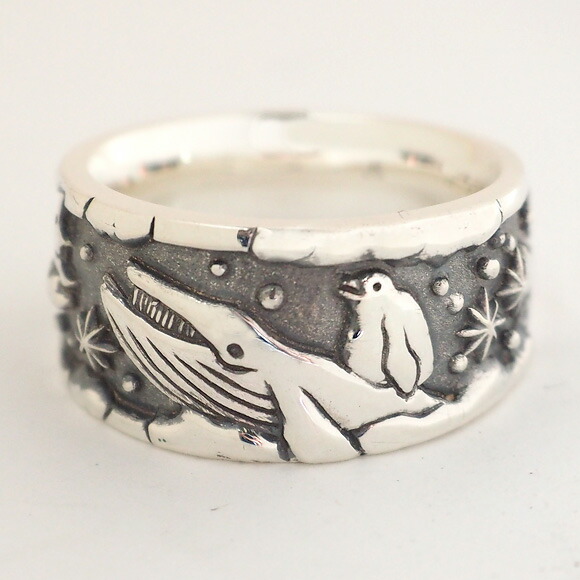 楽天市場】moge（モゲ） シルバーアクセサリー 空を飛ぶ夢 —クジラと