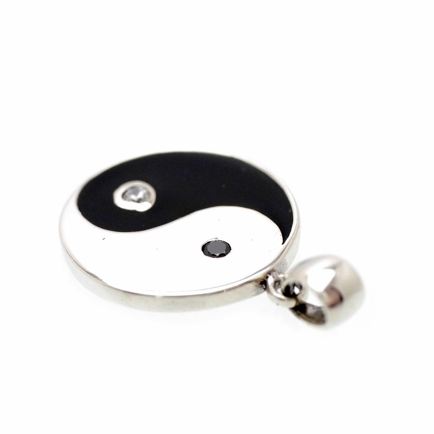 楽天市場】シルバー925 陰と陽 勾玉 ペンダントトップ メンズ d7