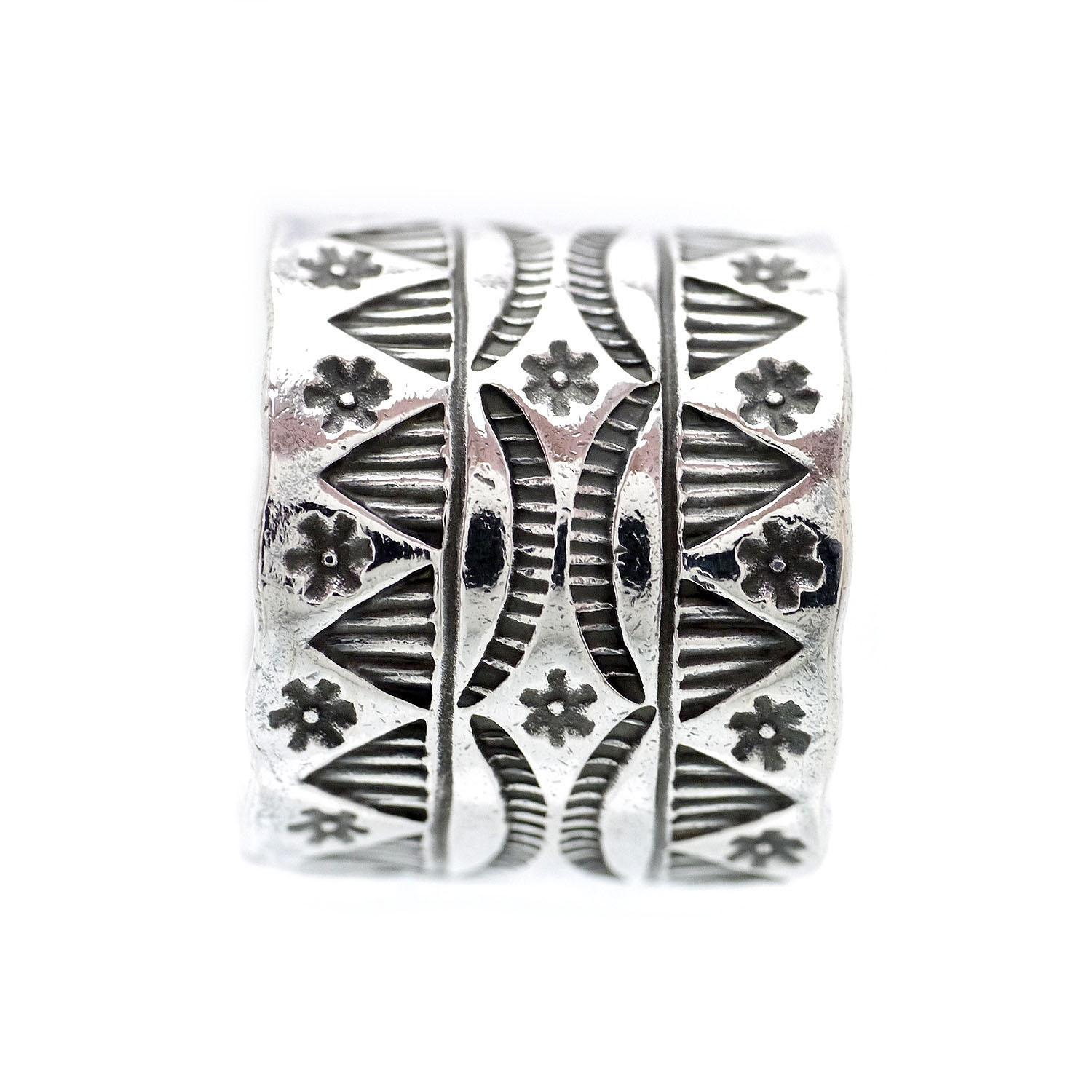 楽天市場】シルバー925 民族柄 リング メンズ E1 フリーサイズ 三角