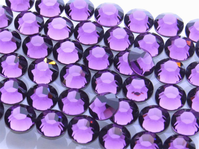 楽天市場】スワロフスキー アメジスト : スワロフスキー通販 デコダリア