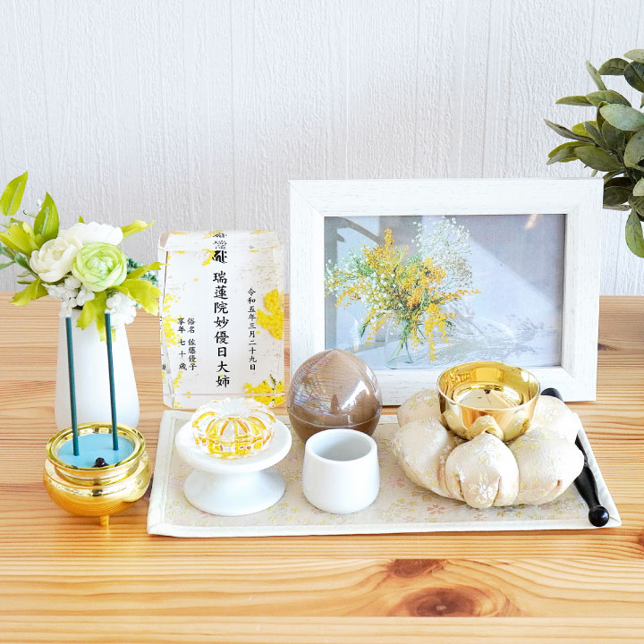 楽天市場】仏具 おりん お花 布団 金襴 座布団 セット 花座布団 ピンク