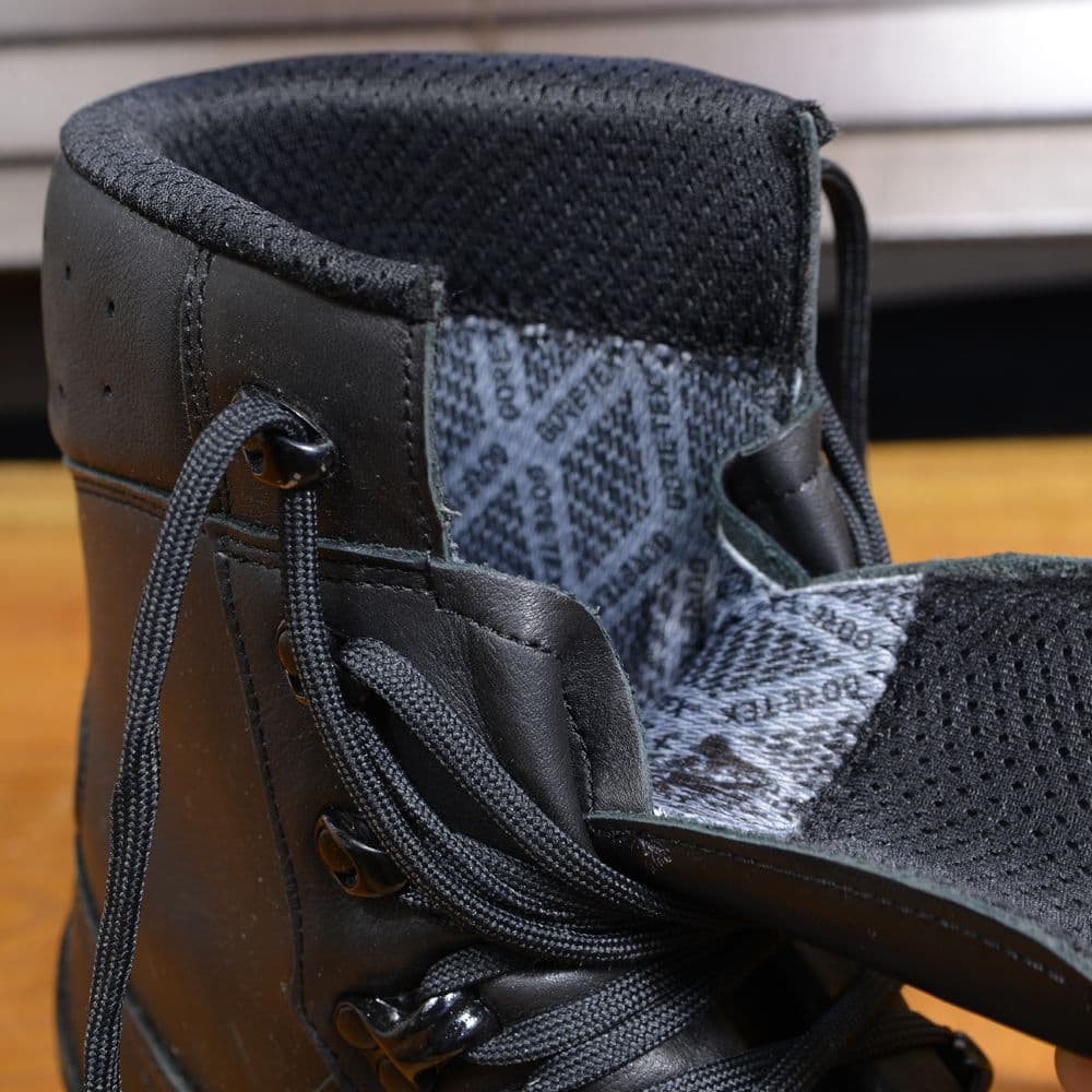 楽天市場】ドイツ軍放出品 コンバットブーツ LOWA製 2018年モデル GORE