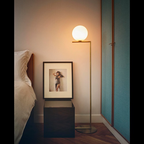 楽天市場】【即納】FLOS（フロス）フロア照明 IC LIGHTS F1 ゴールド