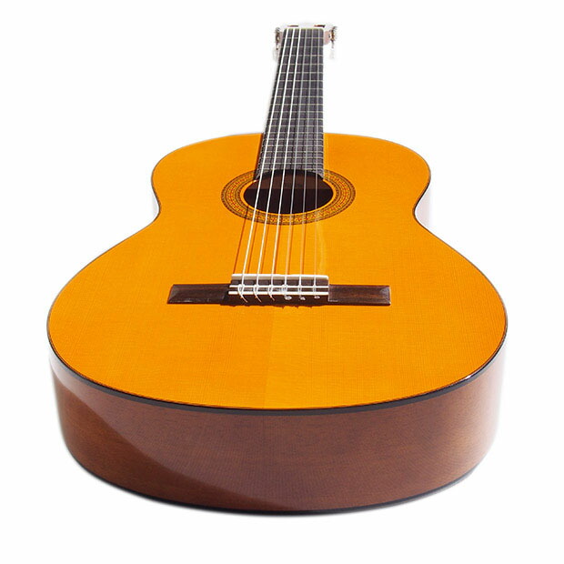 楽天市場】YAMAHA ヤマハクラシックギター CG102 ソフトケース付