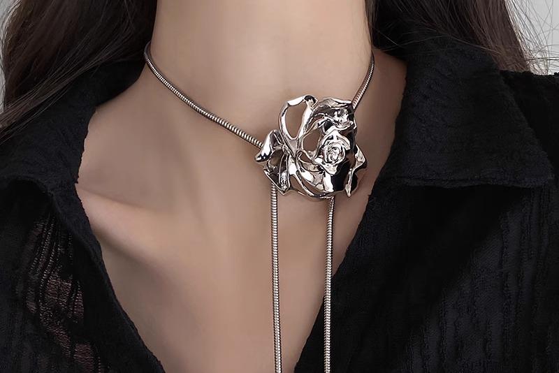 楽天市場】チョーカー バラ ループタイ 女性用 レディース インパクト