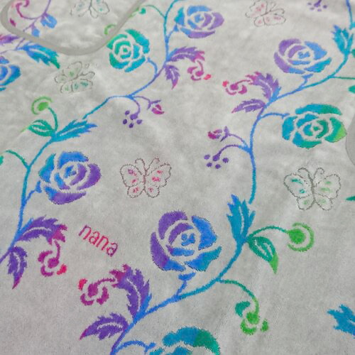 楽天市場】【横浜ナナ 湘南ナナ】nana エプロン つるローズ柄 薔薇