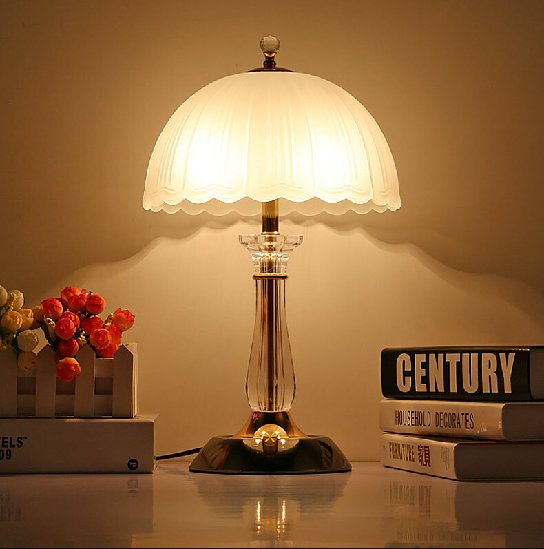 楽天市場】卓上照明 テーブルライト 北欧 おしゃれ ガラス 卓上ライト