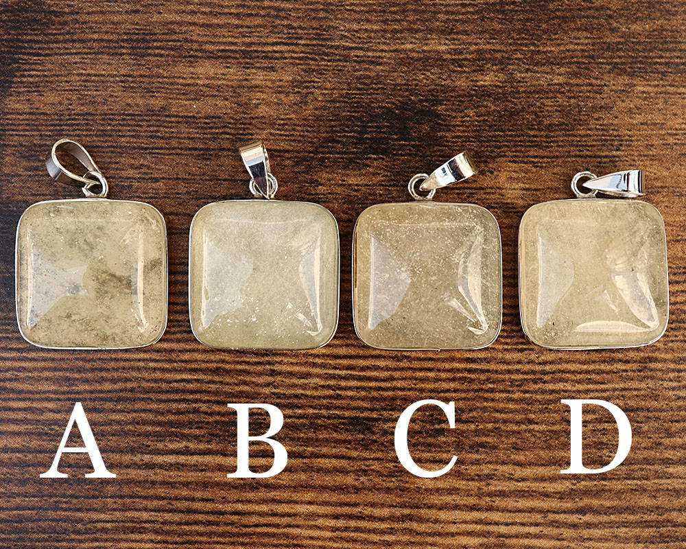 楽天市場】リビアンゴールドテクタイト ペンダントトップ リビアン