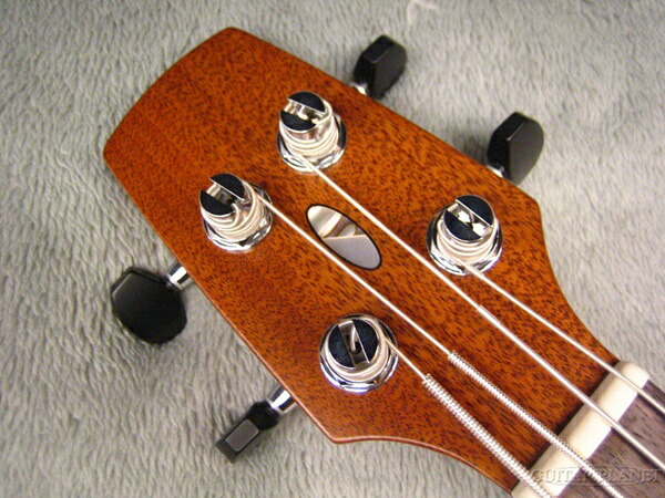 楽天市場】Seilen AMB-100 新品 ウクレレベース ピックアップ搭載/金属