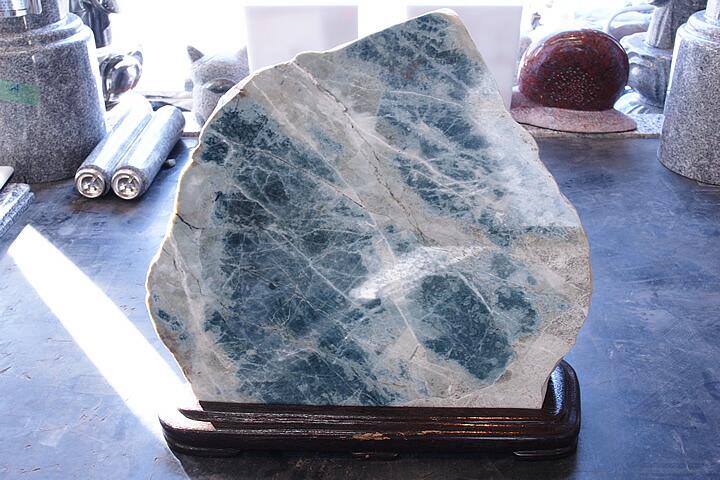 楽天市場】博物館クラス！超レア品ブルー糸魚川翡翠原石 特大サイズ