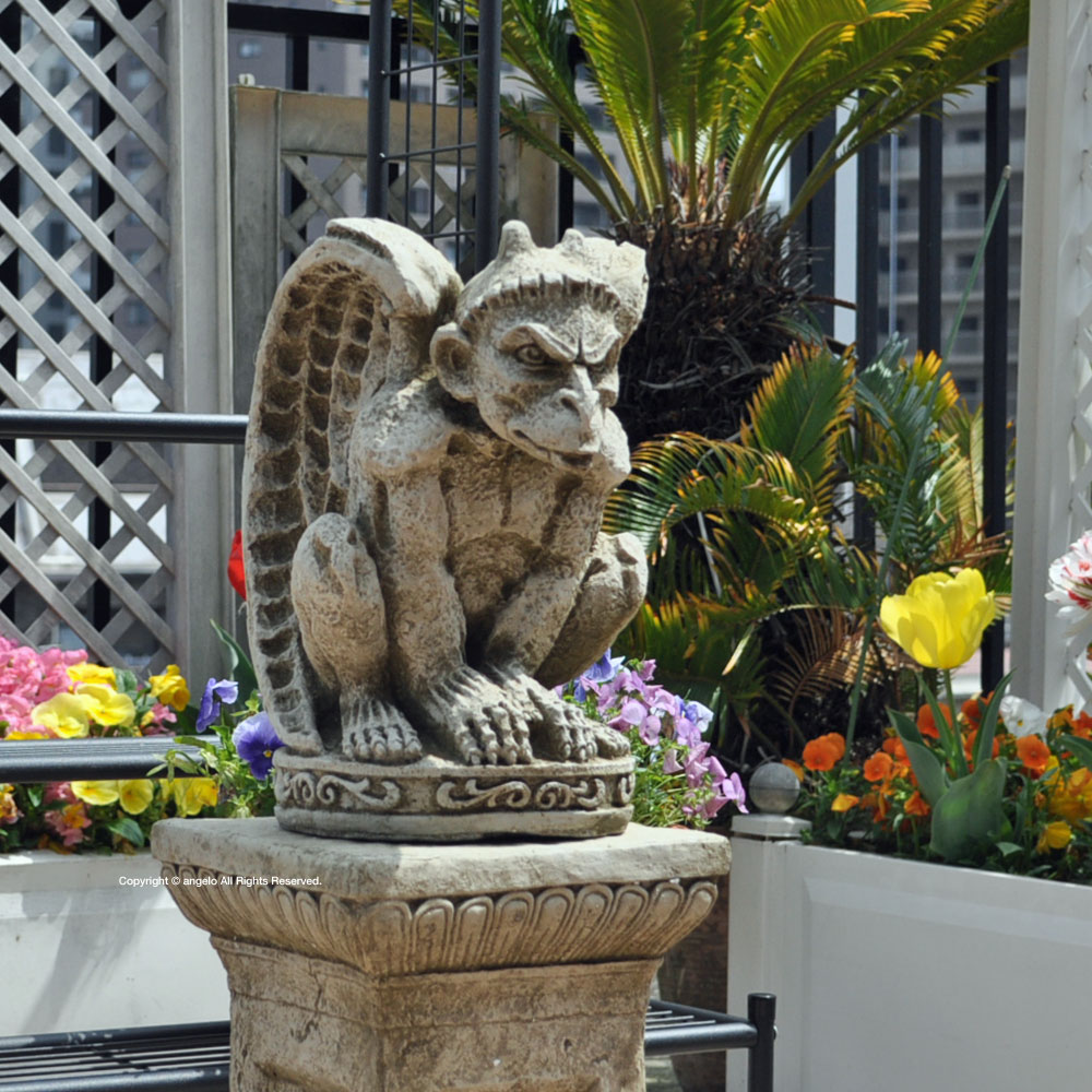 楽天市場】即納 英国製【ガーゴイルG】ストーン製 置物 英国屋根 約