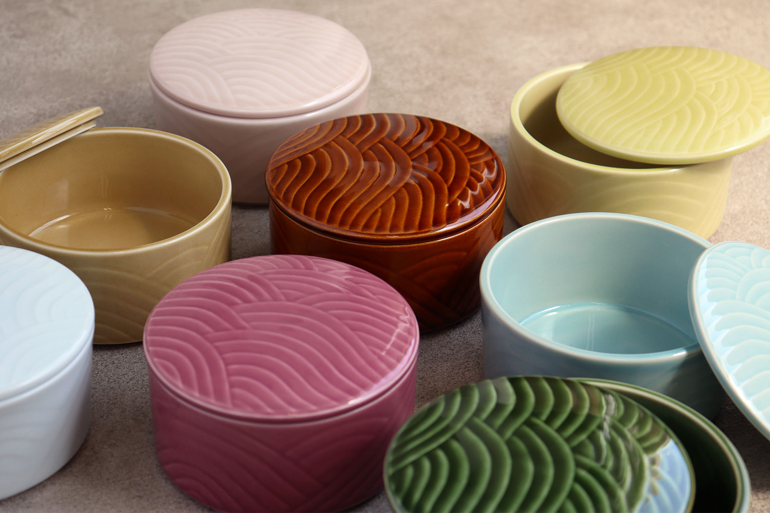 楽天市場】中鉢 蓋つき ふたもの中鉢 磁器 全8色 日本製 美濃焼 蓋物