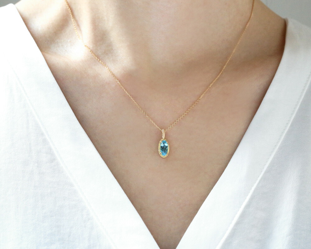 楽天市場】K18 ブルートパーズ 0.835ct ネックレスチャーム イエロー