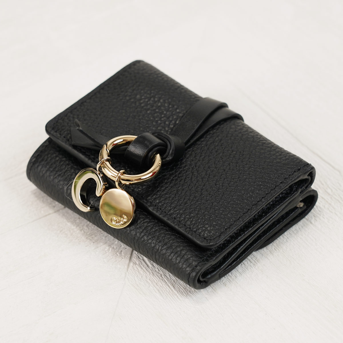 楽天市場】CHLOE クロエ 三つ折り財布 ALPHABET CHC21WP946F57 001