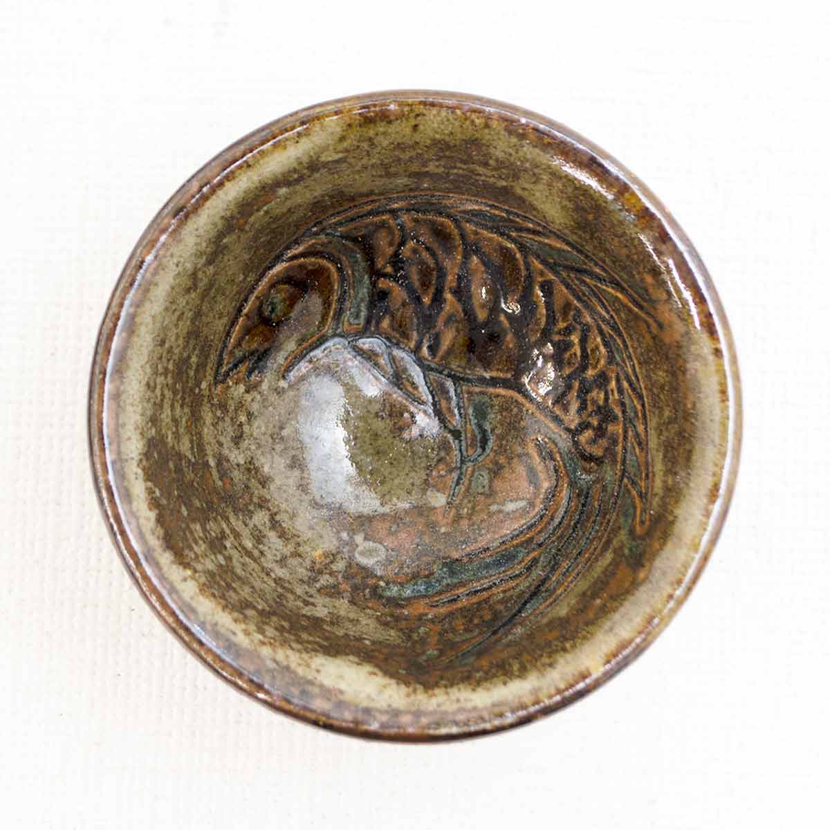 楽天市場】金城吉彦作 読谷壷屋焼 ぐいのみ 全15柄 沖縄 魚紋 海老紋