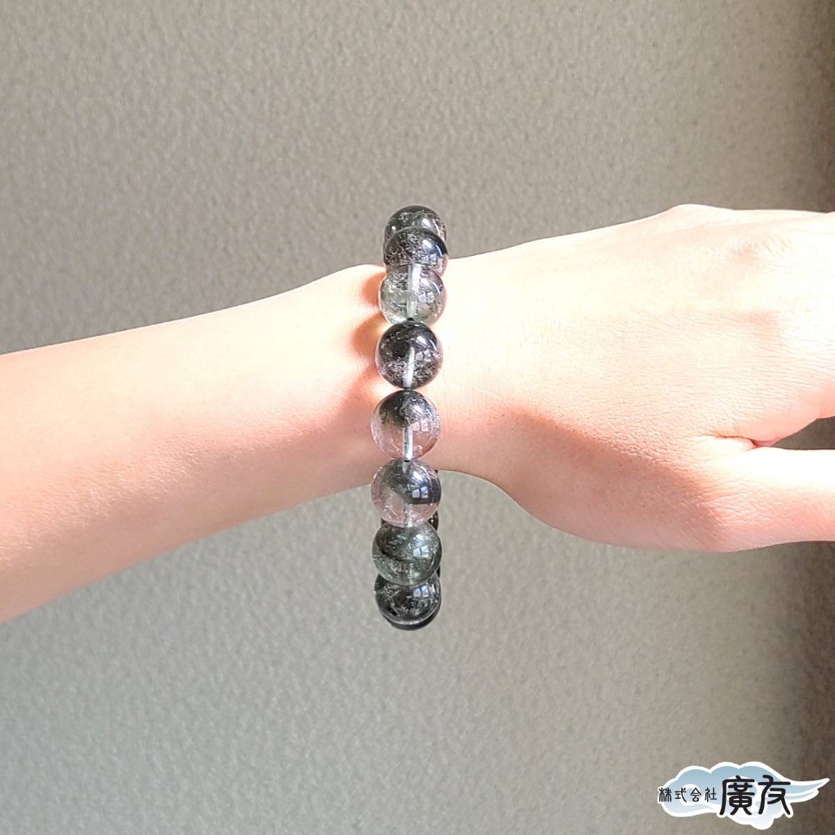 楽天市場】天然石 グリーン ガーデンクォーツ ブレスレット 緑 緑色の