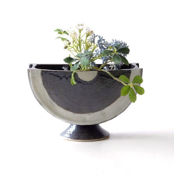 楽天市場】花瓶 陶器 一輪挿し 瀬戸焼 日本製 黒線文三ツ切り 花瓶