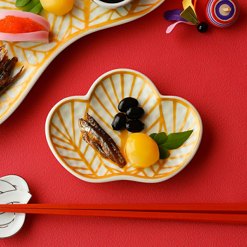 楽天市場】【クーポン配布中】錦金松葉型 銘々皿 13.3cm 幸楽窯 有田焼