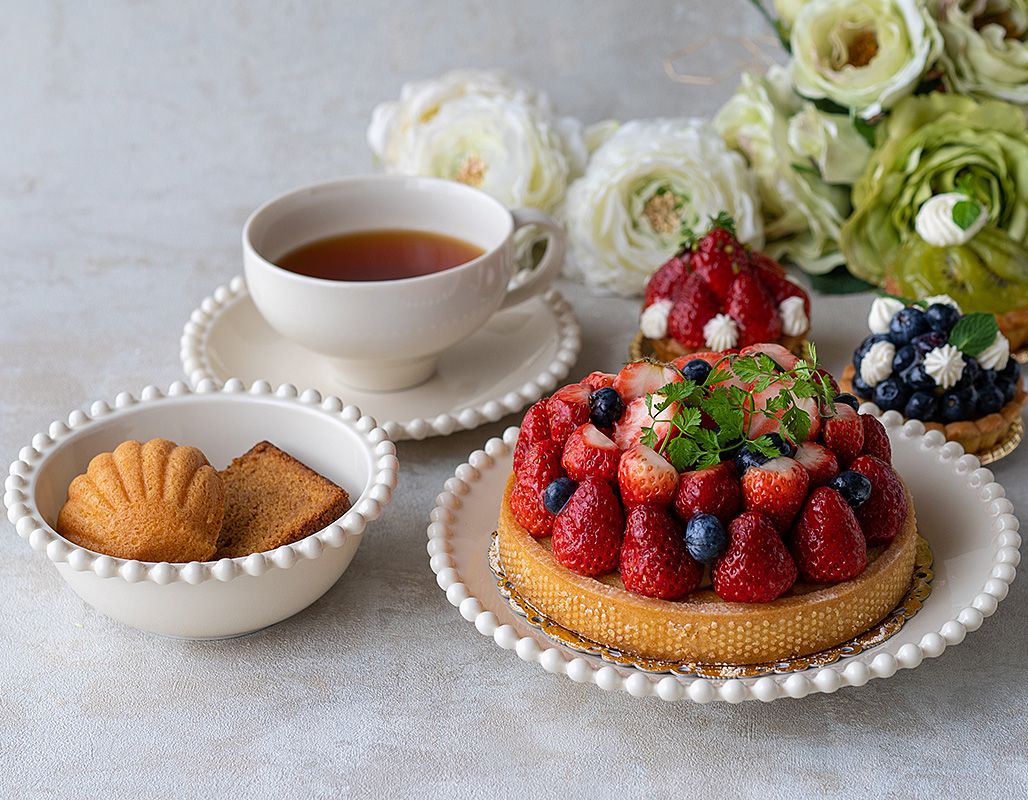 楽天市場】【クーポン配布中】ティアラ リムケーキプレート 21cm