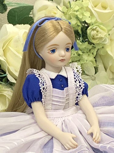 楽天市場】若月まり子 ビスクドール♪不思議の国のアリス（ストレート