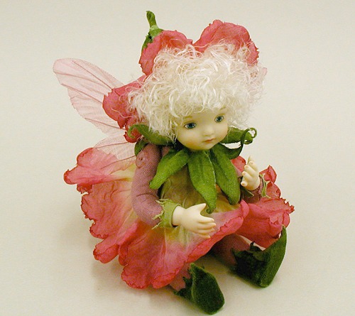 若月まり子さんすずらん 花の妖精ビスクドール Amazon.co.jp: 若月まり子ビスクドール お花の妖精 エルフィン