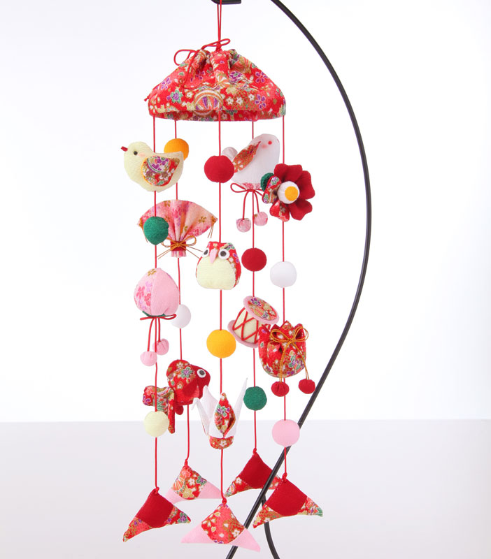 楽天市場】綿・ボンド・両面テープ付き「傘宝つるし雛5本飾り」（赤