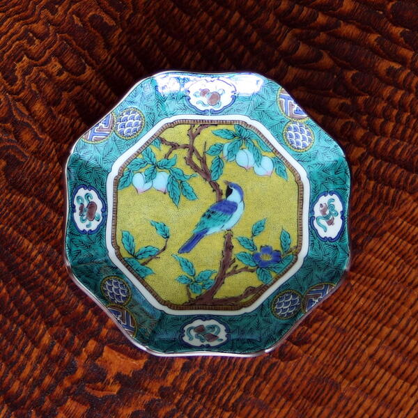 楽天市場】九谷焼 青郊窯6号八角皿 吉田屋風桃に鳥SK-042-P : 九谷陶芸
