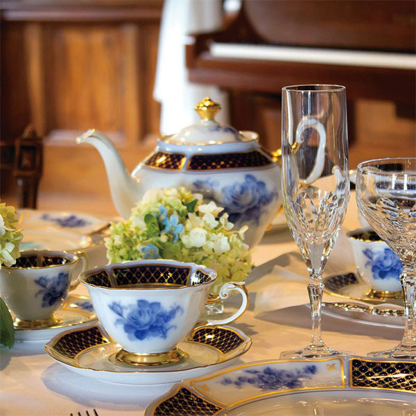 楽天市場】【大倉陶園】ブルーインペリアル ティー・コーヒー碗皿大切