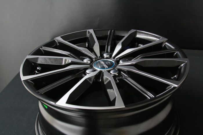 楽天市場】【4本セット】 共豊(キョウホウ) スマック ヴァルキリー 15