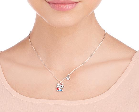 楽天市場】スワロフスキー ハロー キティ レッド アップル ペンダント