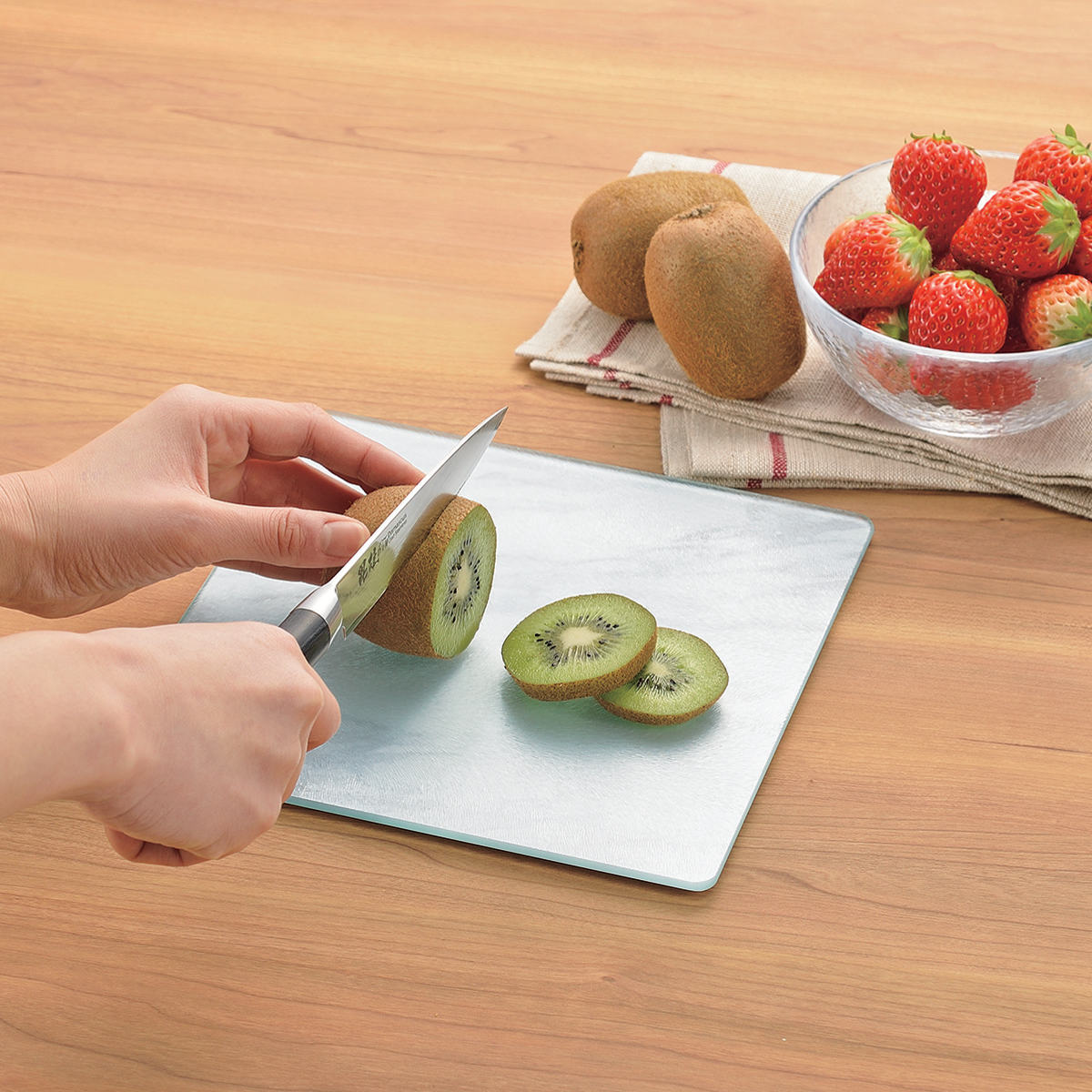 楽天市場】鍋敷き スキット ガラスプレート 20×20cm 45×15cm 40×30cm