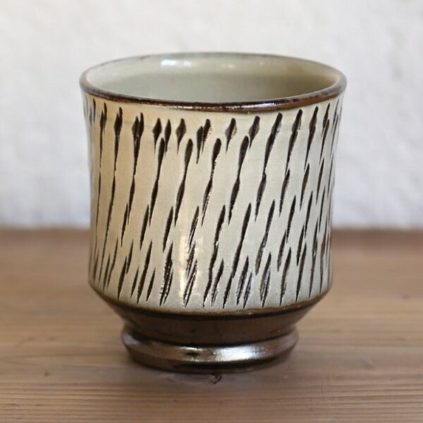 楽天市場】小鹿田焼(おんたやき) 坂本工窯の器 飛び鉋模様湯呑み（直径