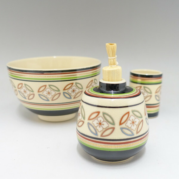 楽天市場】中村宗悦作 雪月花 茶箱セットE (溜塗茶箱・塗物三点：松葉