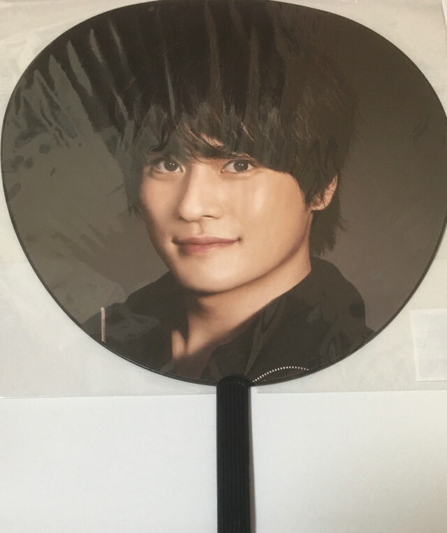 楽天市場】 【新品】SixTONES （ストーンズ) 2021・【公式うちわ