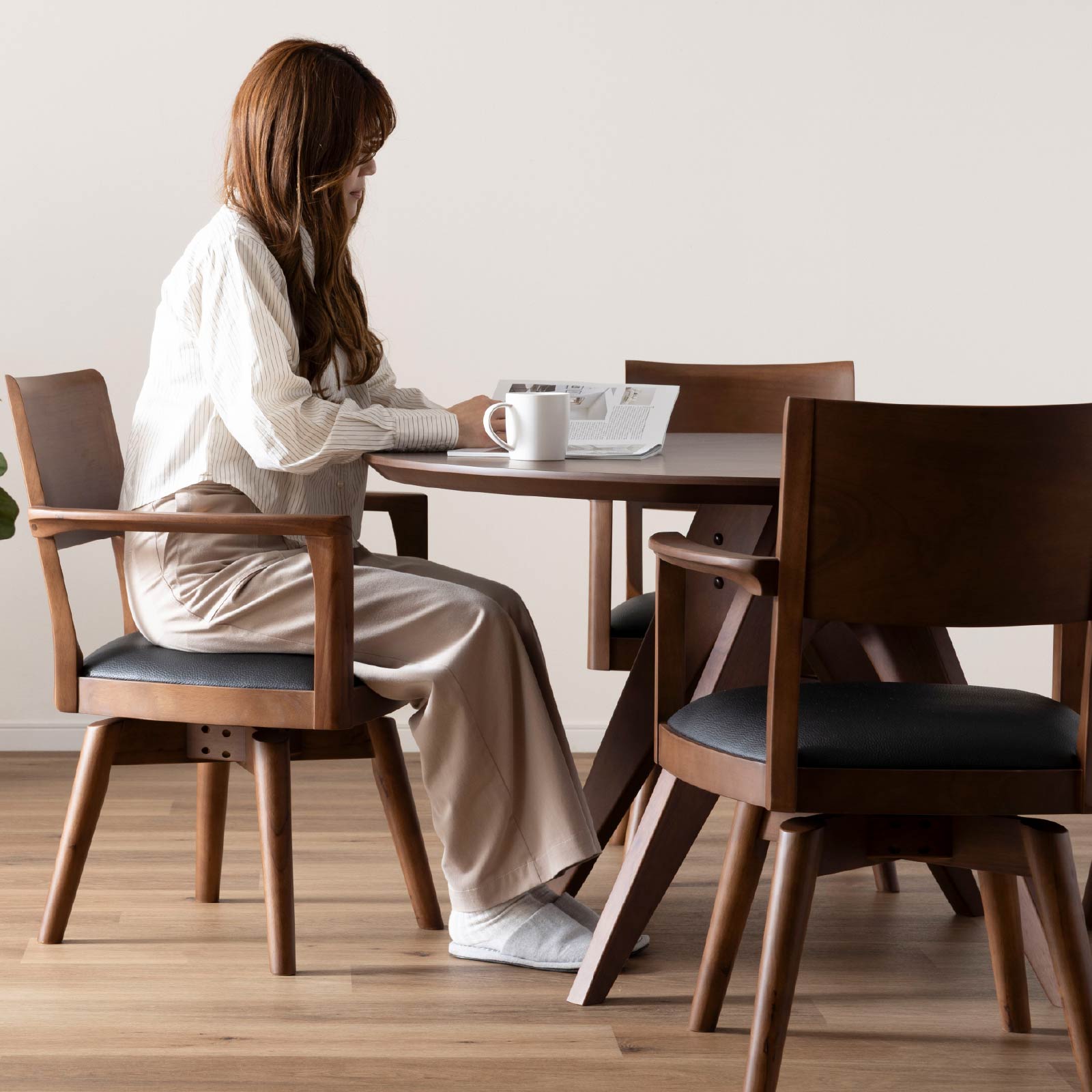 楽天市場】ダイニングチェア 回転 肘付 おしゃれ 北欧 回転チェア 一人